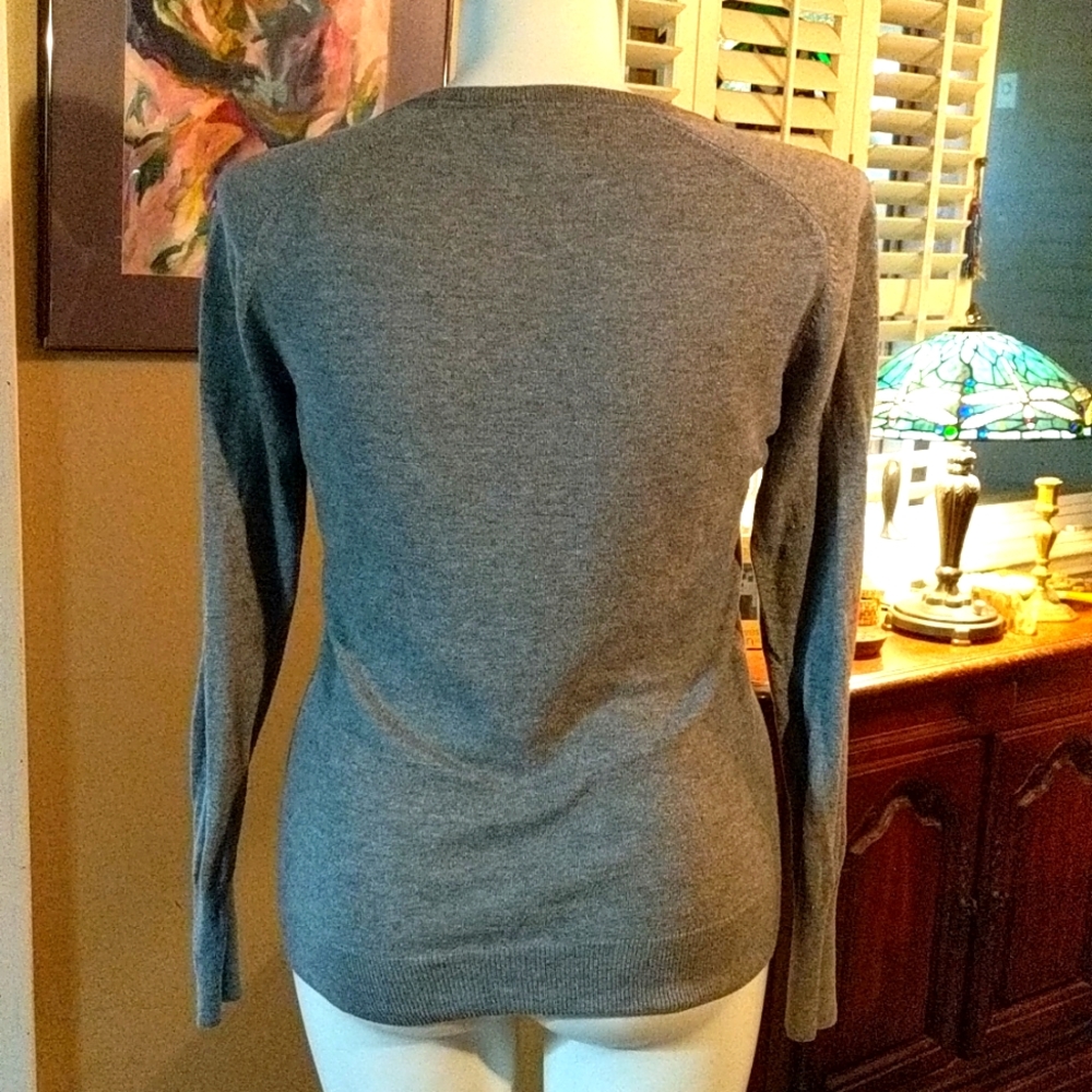 Argyle sweater with a ridiculously tiny amount of cashmere! - Picture 4 of 6